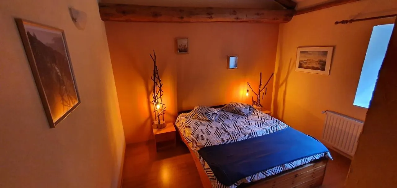 Aux Etoiles De Moranges Bed and Breakfast Saint-Germain-l'Herm